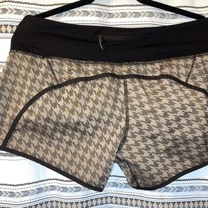 Lululemon shorts Size 10